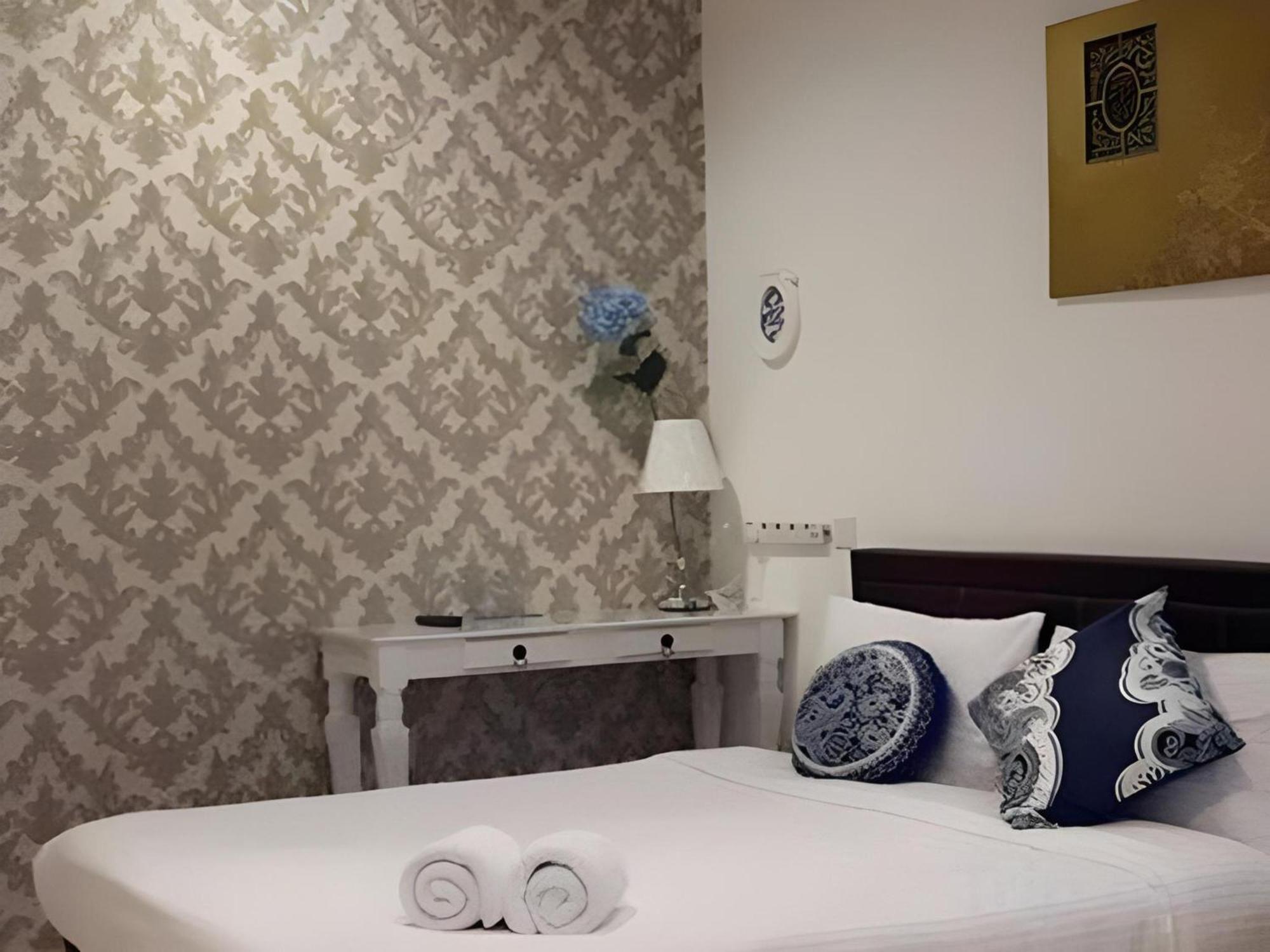 Oyo 91068 Elephant House Boutique Hotel George Town Ngoại thất bức ảnh